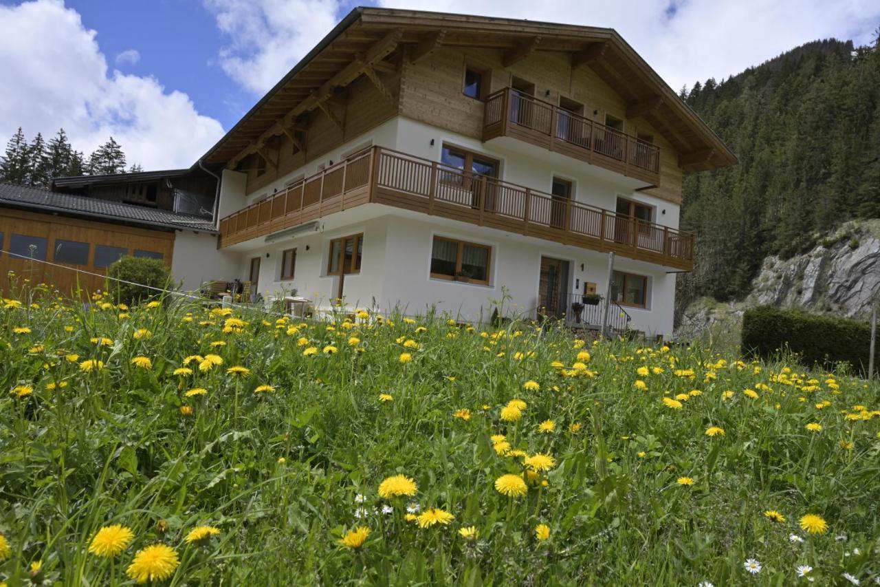 Appartement Lechtal-Pur-Aparts à Holzgau Extérieur photo